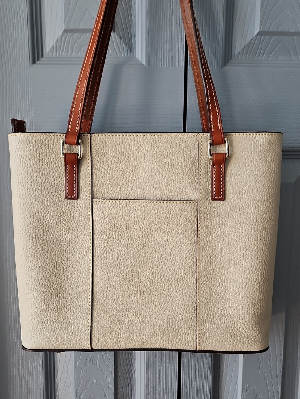Dooney & Bourke Bone Pebble Leather Small Lexington Shoulder Bag - Picture 3 of 16